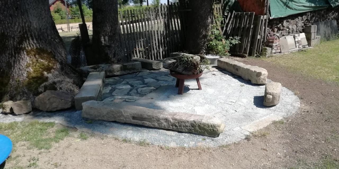 Weischlitz Vip-Zelten Im Garten - Camping מראה חיצוני תמונה